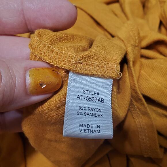 Zenana Short Sleeve Blouse Top Mustard Yellow Gold Tie Front Stretch Loose Large - Picture 9 of 10